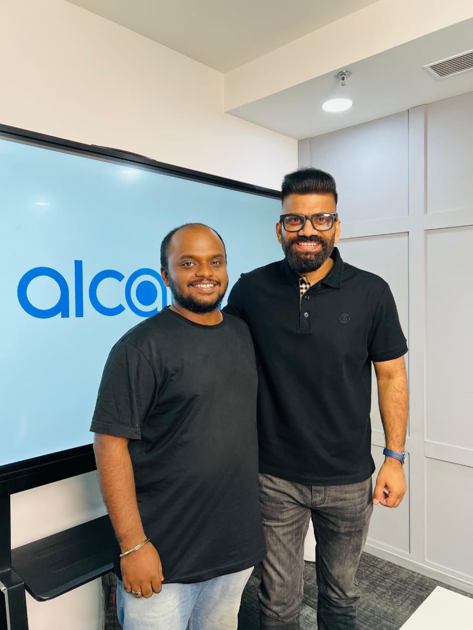 With Technical Guruji at Alcatel India Launch
